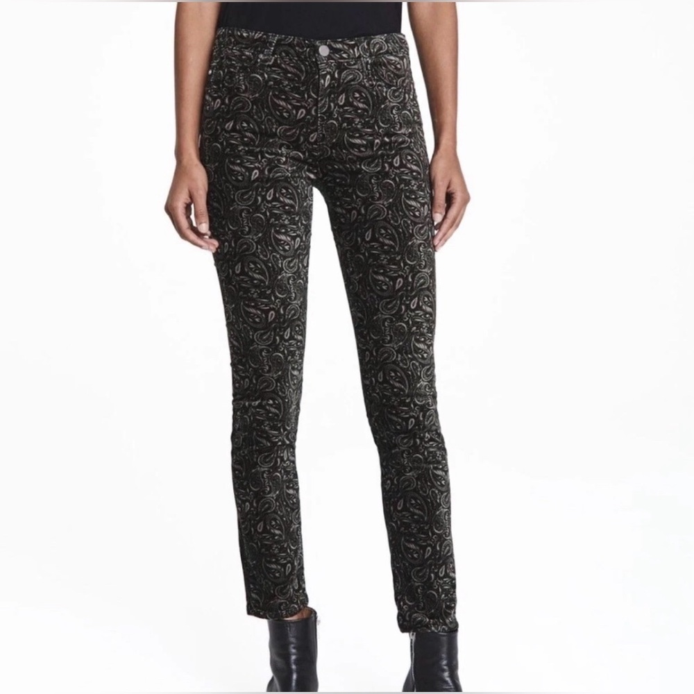 LIKE NEW AG Adriano Goldschmied The Prima Ankle Slim Cigarette Paisley Pants